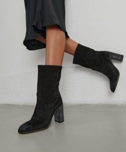 Mixmasterwardrobe.shop05763e3f5a 1