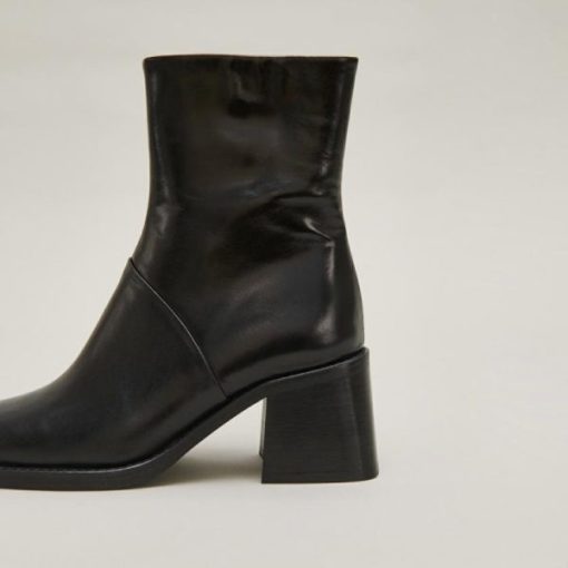 Mixmasterwardrobe.shopf14bd826f7 5