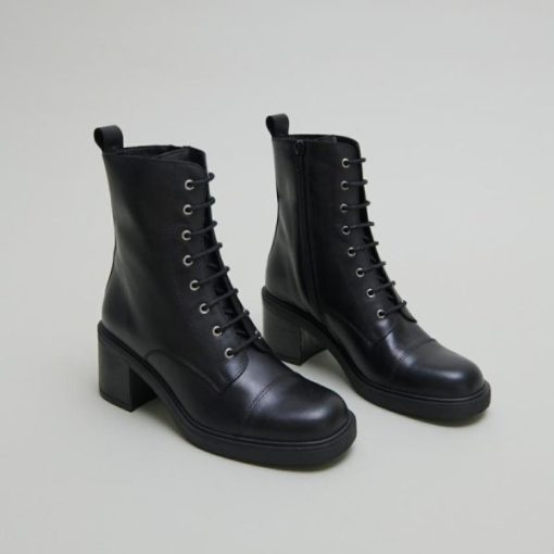 Mixmasterwardrobe.shopf4e3a8b693 1